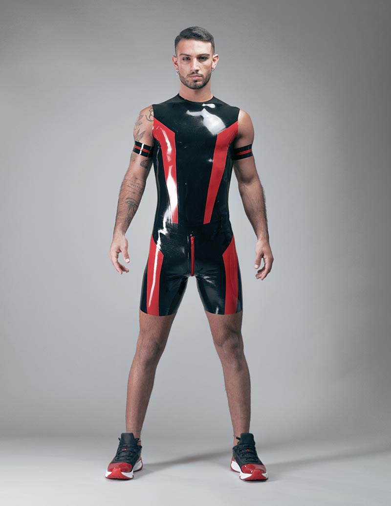 UNEINS_ Sleeveless Top