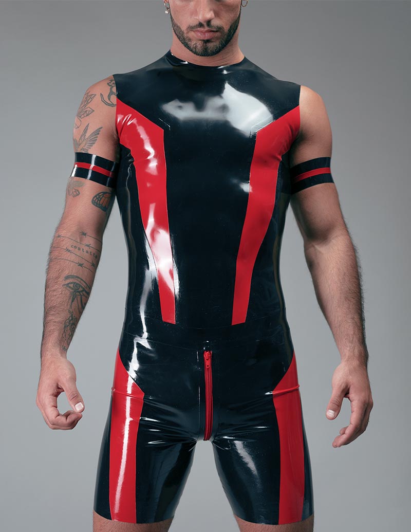 UNEINS_ Sleeveless Top