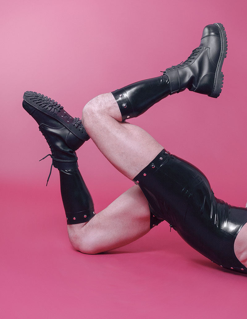 KELVIN_ Leg Braces